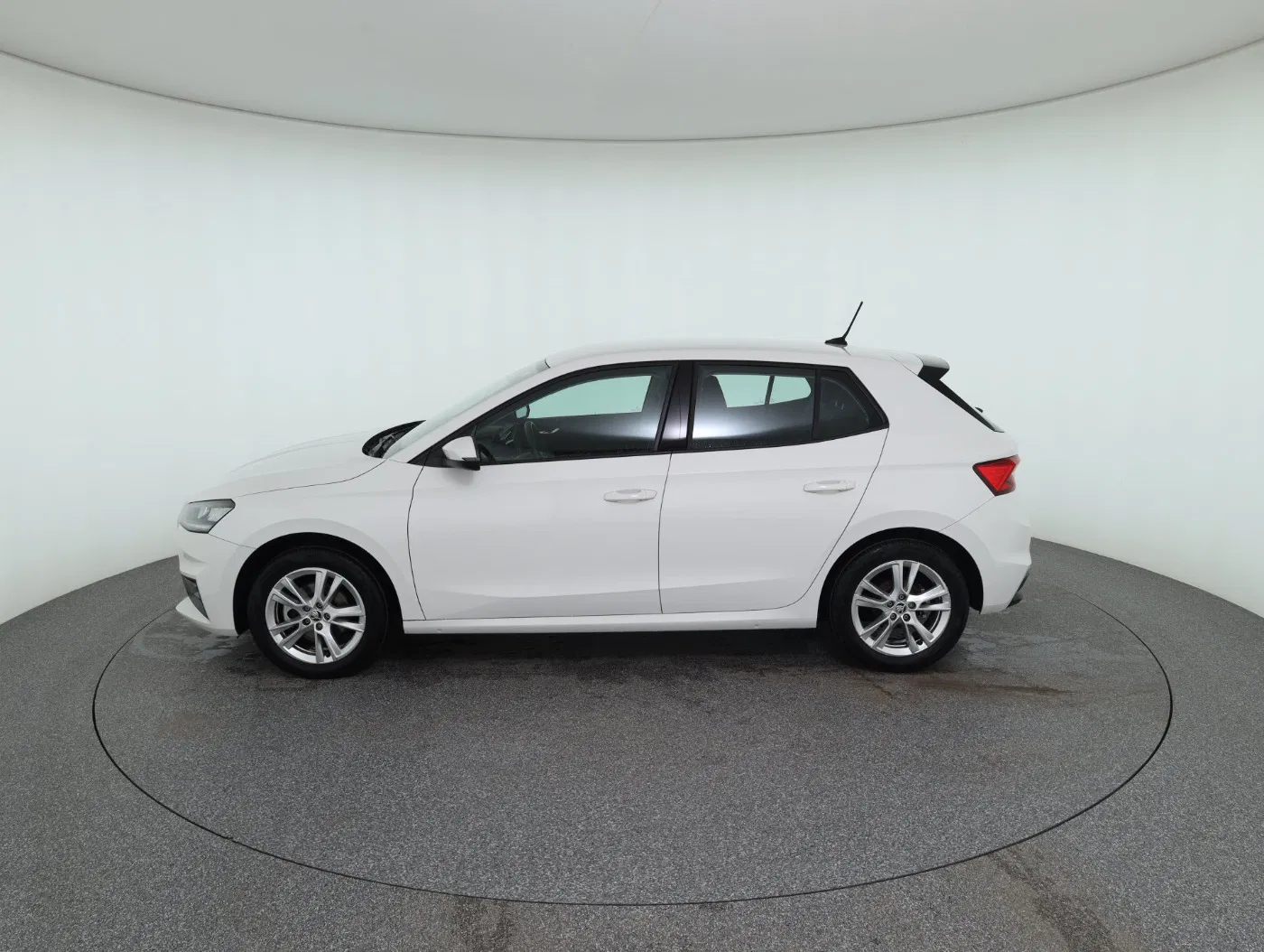 Skoda Fabia 1.0 TSI Selection | Bild 9 von 28