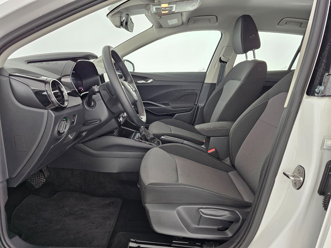 Skoda Fabia 1.0 TSI Selection | Bild 14 von 28