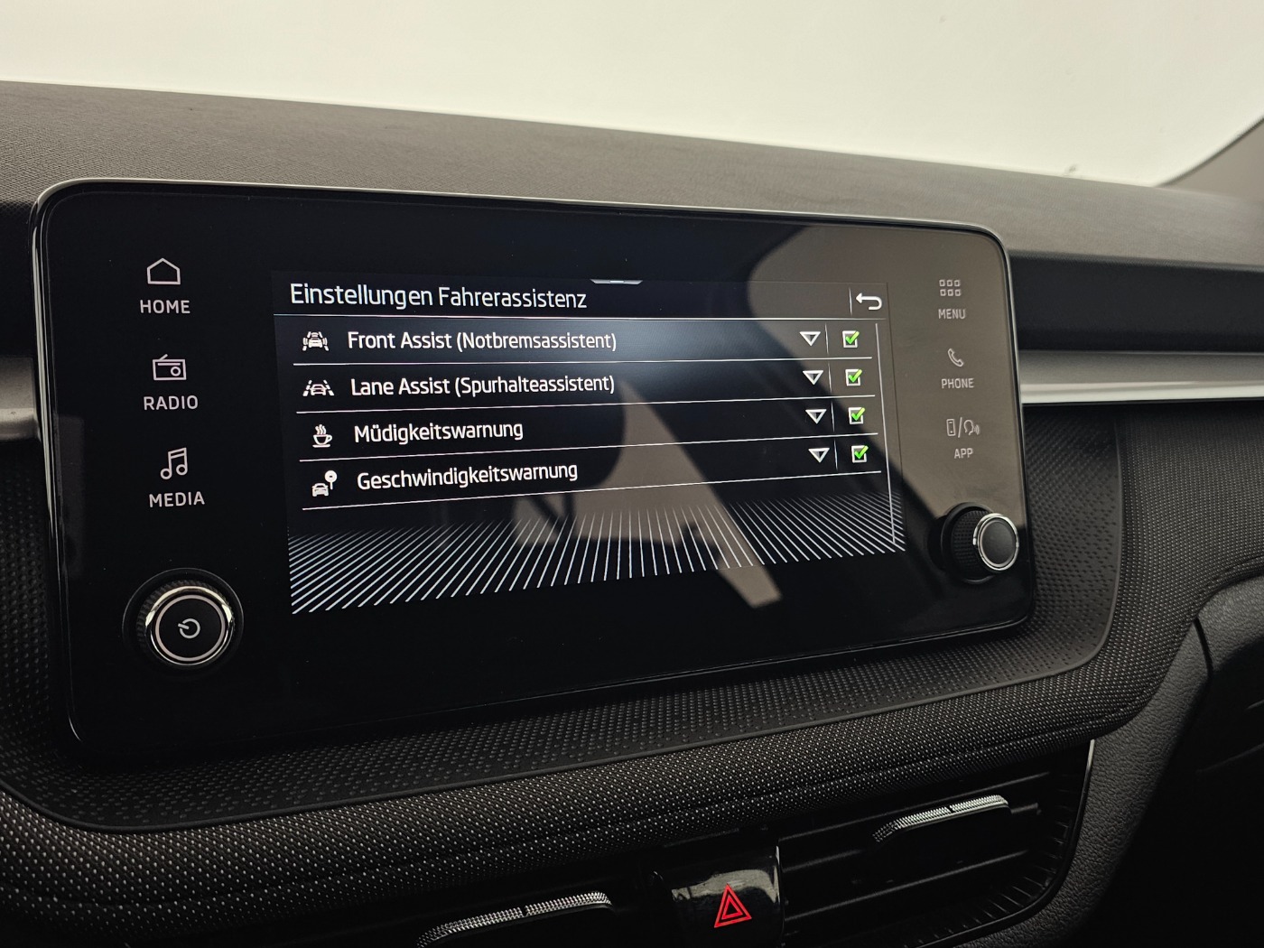 Skoda Fabia 1.0 TSI Selection | Bild 22 von 28