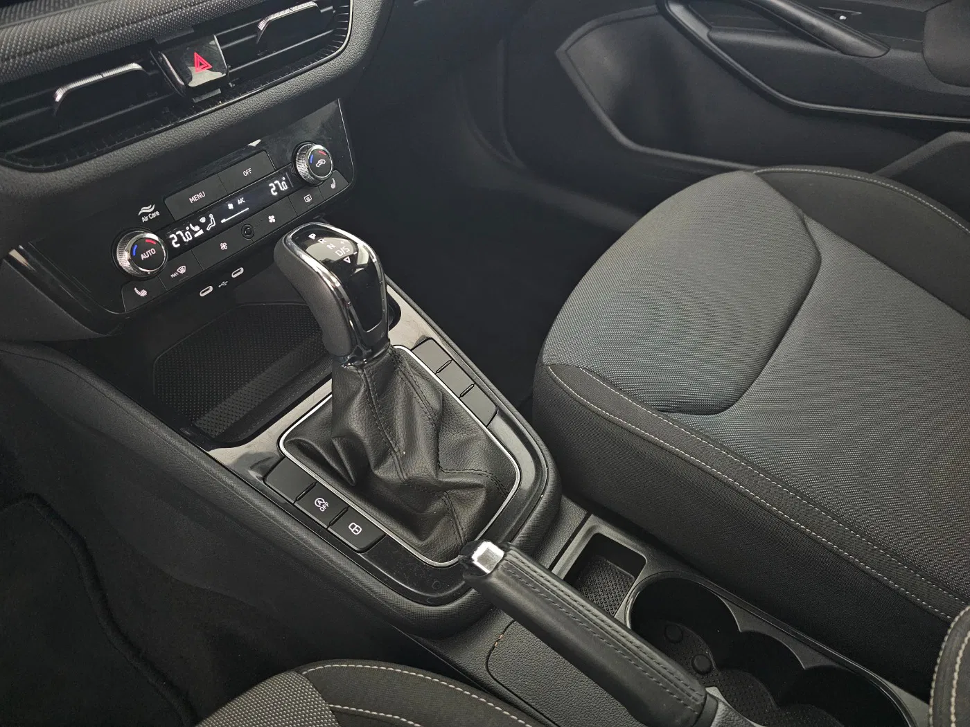 Skoda Fabia 1.0 TSI Selection | Bild 26 von 28