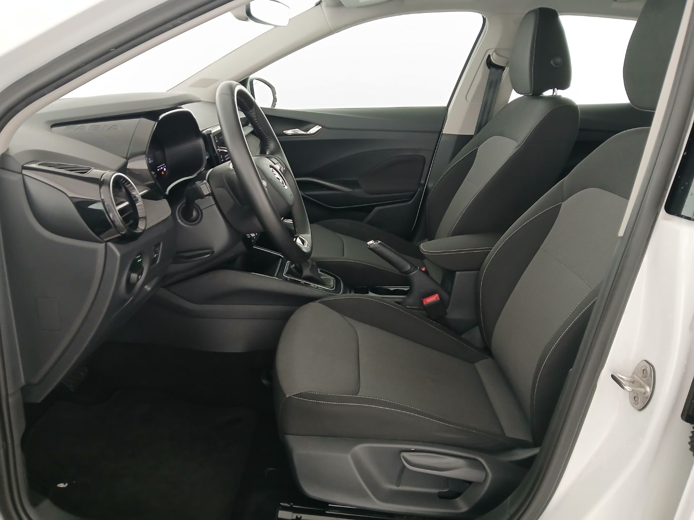 Skoda Fabia 1.0 TSI DSG Selection | Bild 11 von 26
