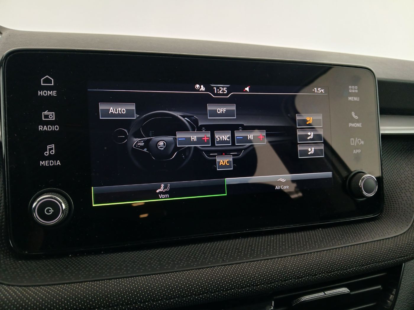 Skoda Fabia 1.0 TSI DSG Selection | Bild 21 von 26