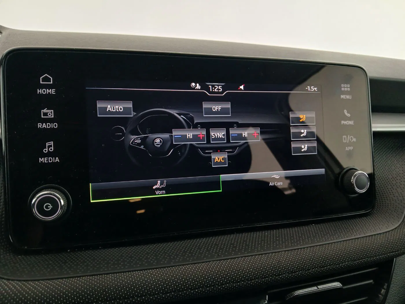 Skoda Fabia 1.0 TSI DSG Selection | Bild 21 von 26