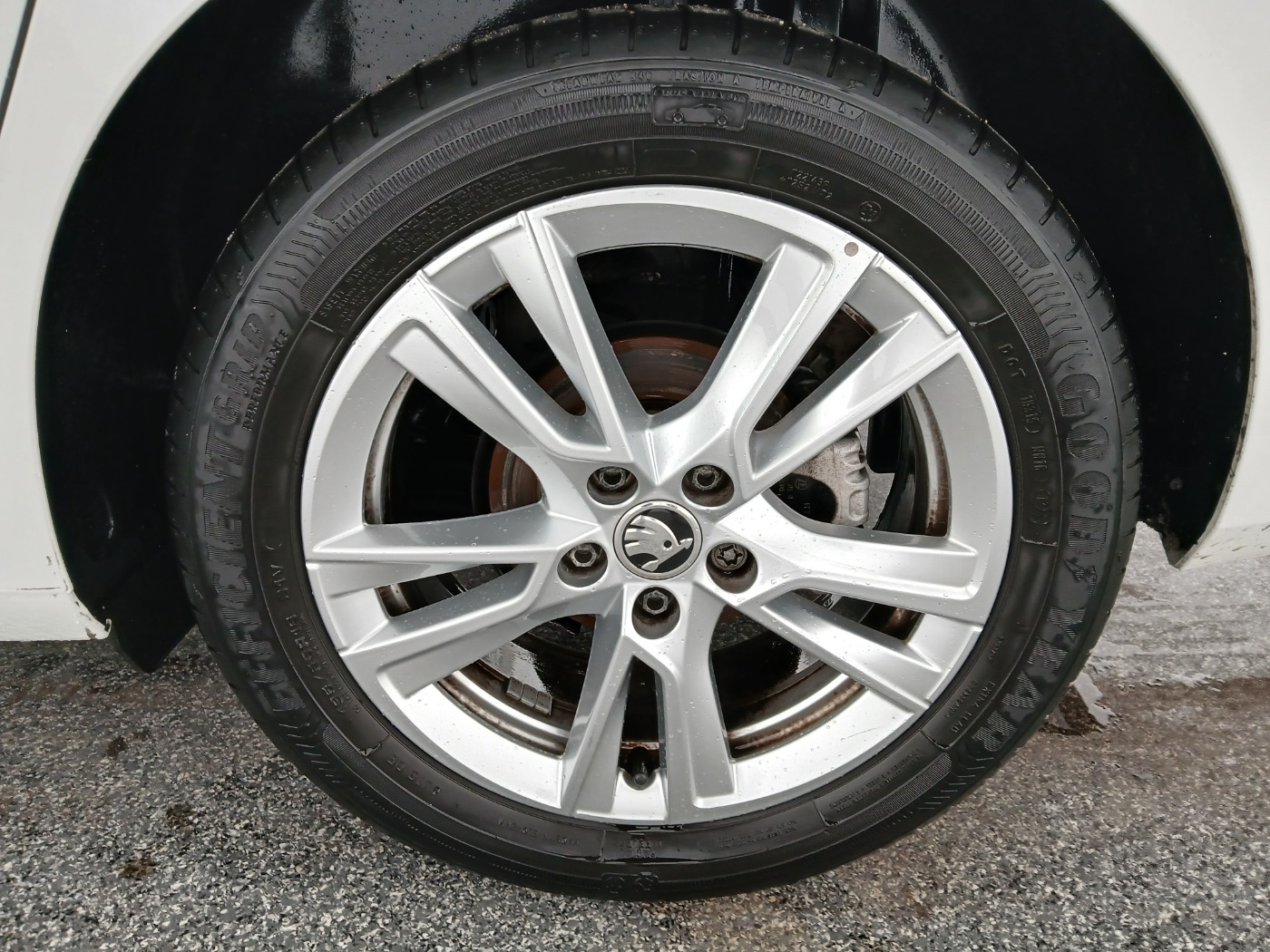 Skoda Fabia 1.0 TSI Selection | Bild 10 von 29