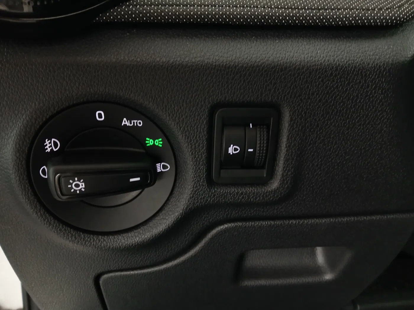 Skoda Fabia 1.0 TSI Selection | Bild 13 von 29