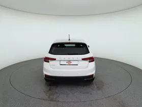 Skoda Fabia 1.0 TSI Selection | Thumbnail 7 von 29