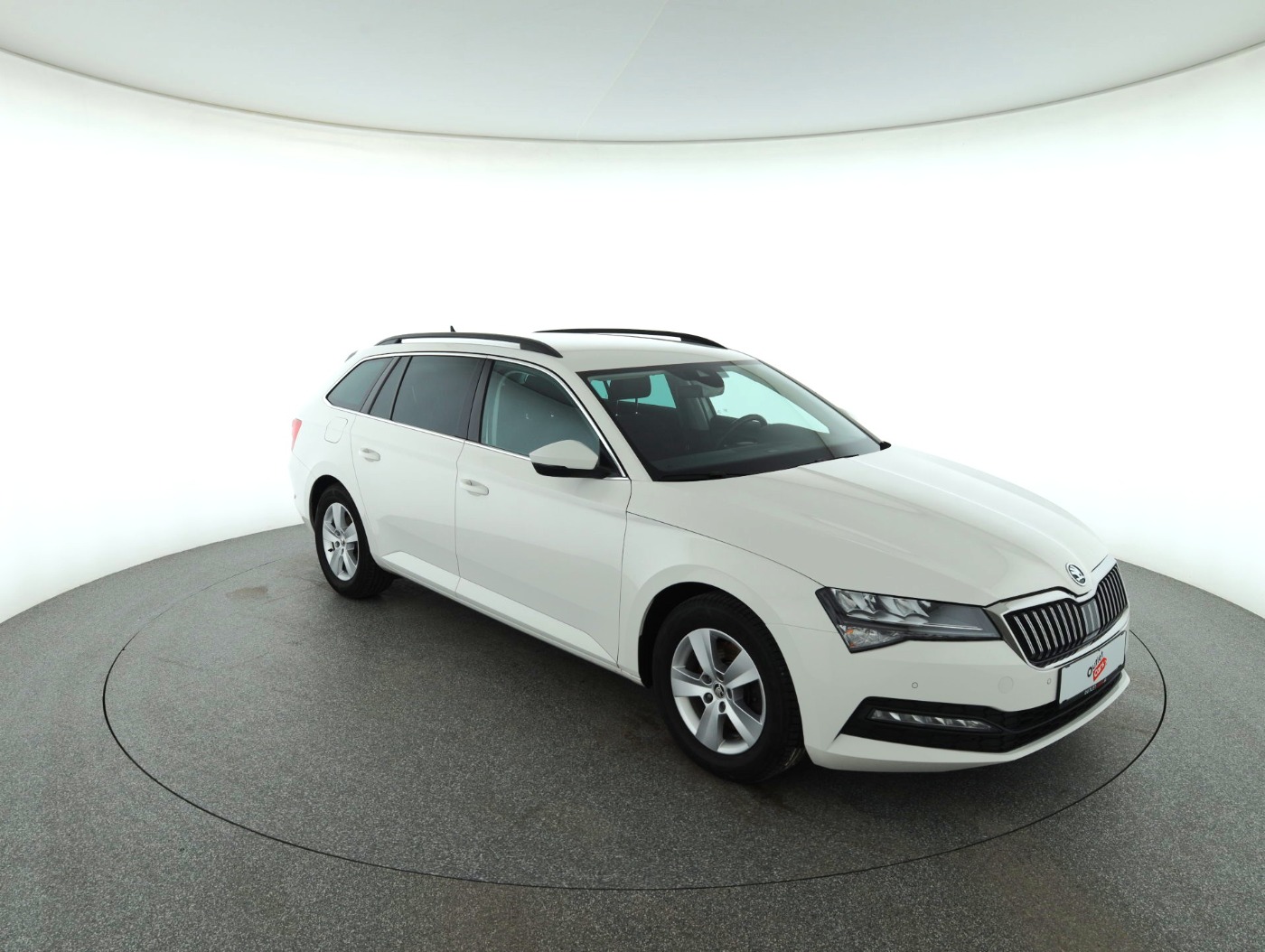 Skoda Superb Combi 2.0 TDI Ambition | Bild 4 von 30