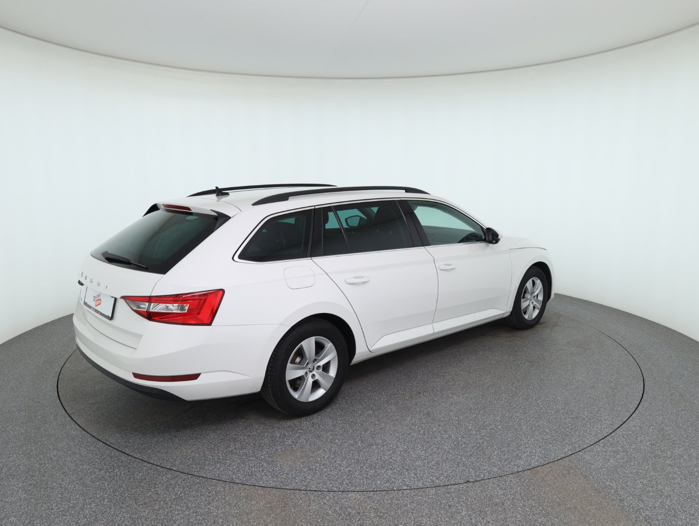Skoda Superb Combi 2.0 TDI Ambition | Bild 6 von 30