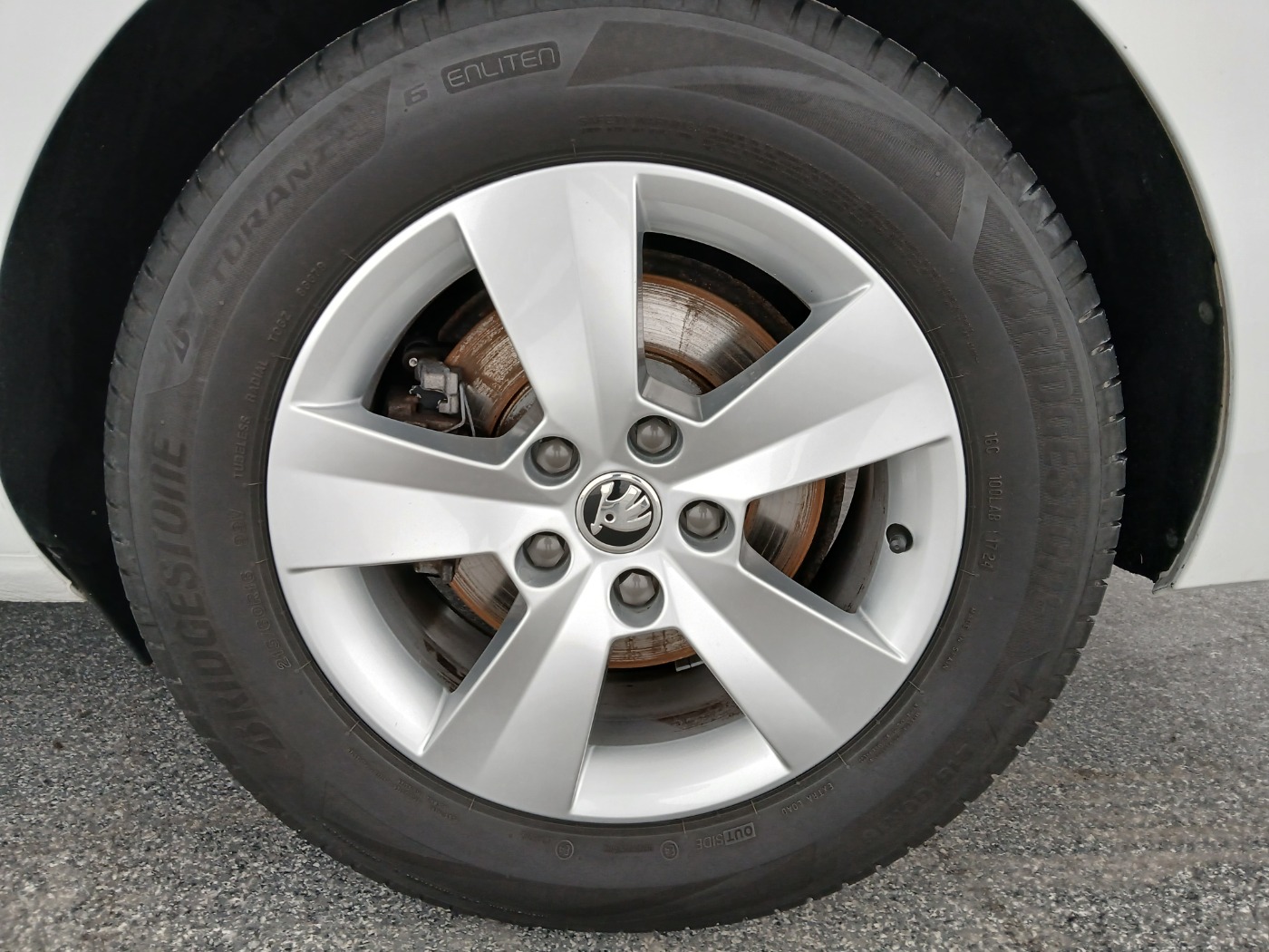 Skoda Superb Combi 2.0 TDI Ambition | Bild 10 von 30