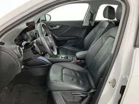 Audi Q2 30 TFSI design | Thumbnail 14 von 29