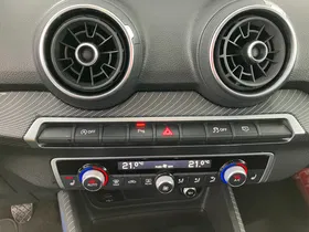 Audi Q2 30 TFSI design | Thumbnail 19 von 29