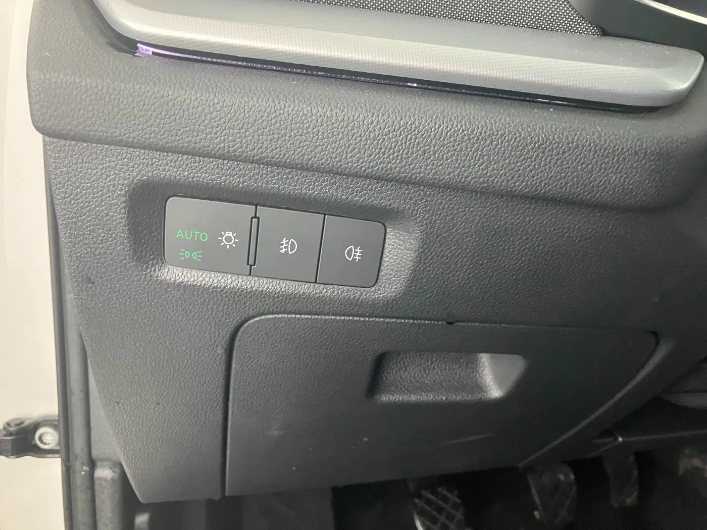 Skoda Octavia Combi 2.0 TDI Style | Bild 12 von 24