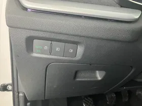 Skoda Octavia Combi 2.0 TDI Style | Thumbnail 12 von 24