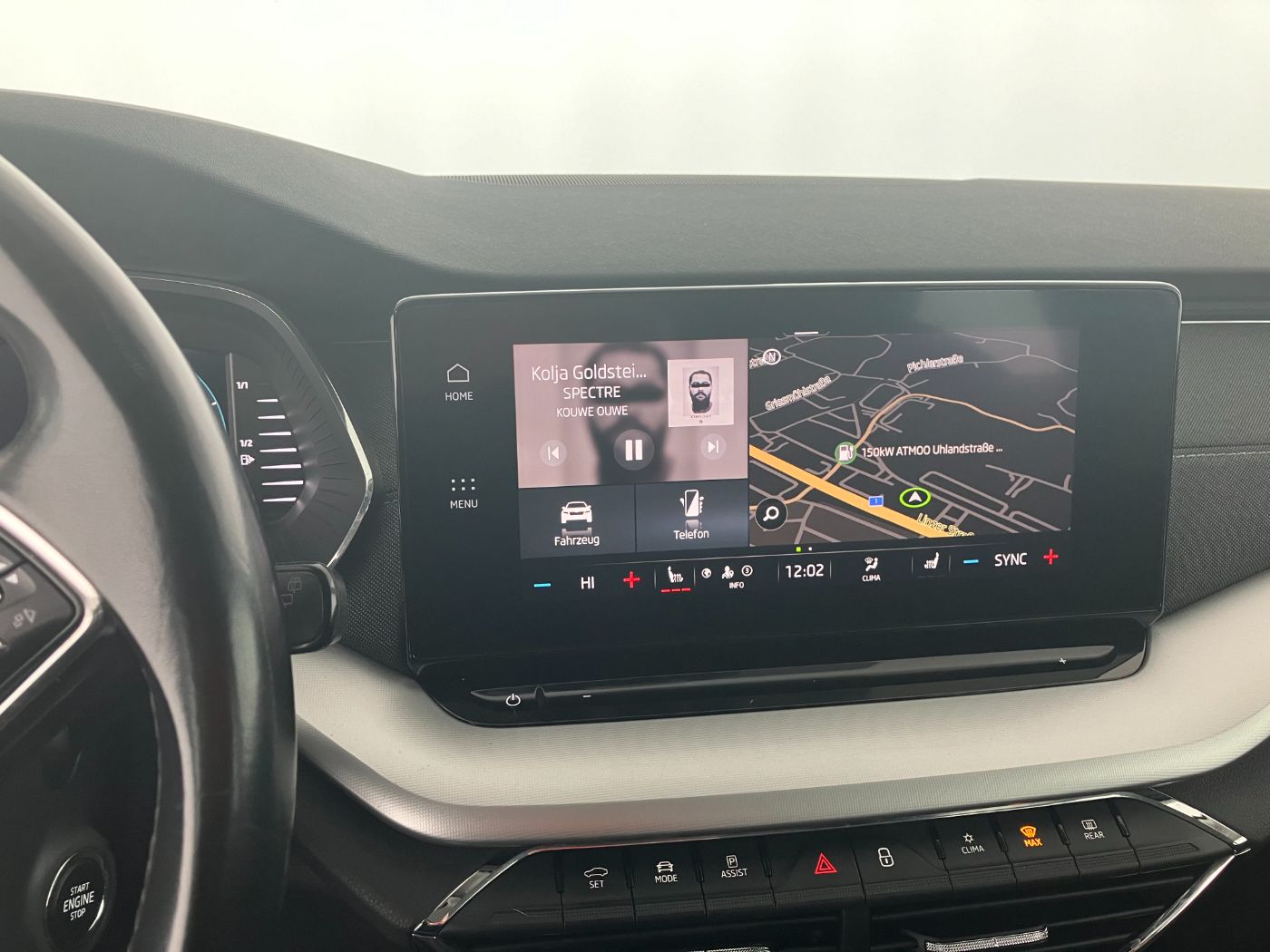 Skoda Octavia Combi 2.0 TDI Style | Bild 19 von 24