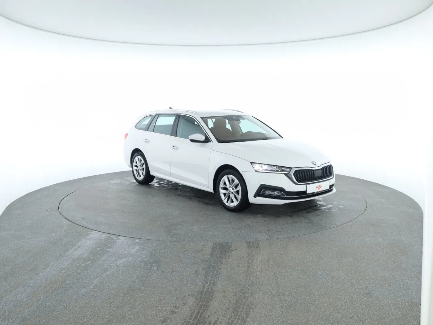 Skoda Octavia Combi 2.0 TDI Style | Bild 8 von 24