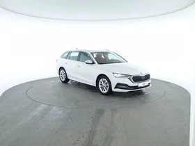 Skoda Octavia Combi 2.0 TDI Style | Thumbnail 8 von 24