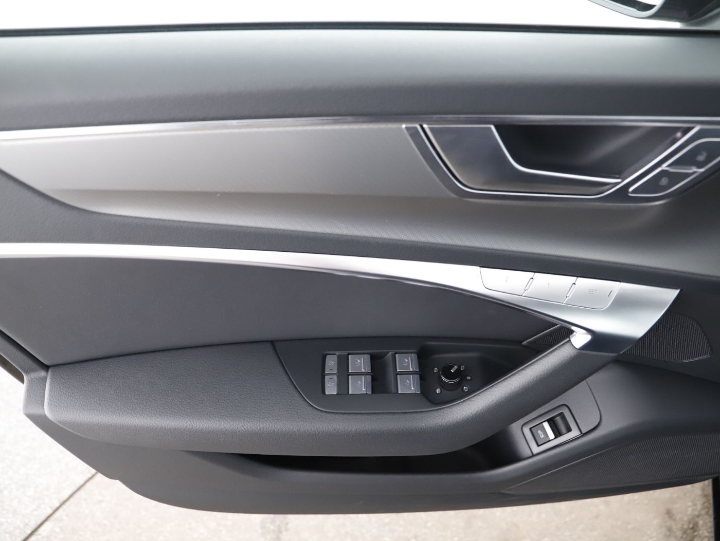 Audi A6 Avant 35 2.0 TDI sport | Bild 8 von 26