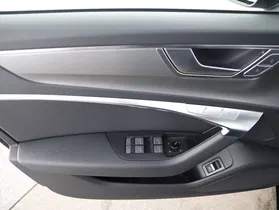 Audi A6 Avant 35 2.0 TDI sport | Thumbnail 8 von 26