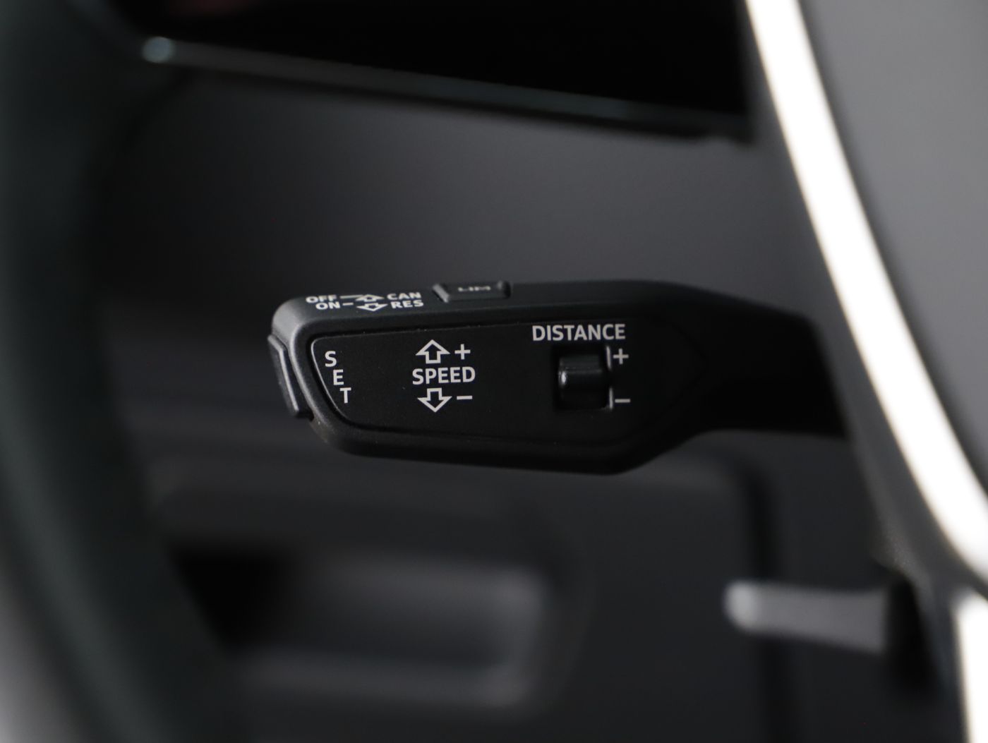 Audi A6 Avant 35 2.0 TDI sport | Bild 23 von 26