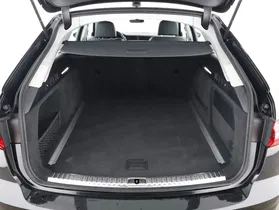 Audi A6 Avant 35 2.0 TDI sport | Thumbnail 24 von 26