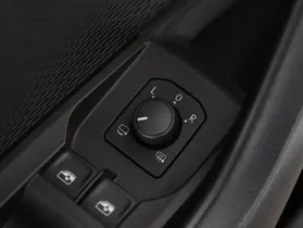 Skoda Octavia Combi 2.0 TDI RS | Thumbnail 12 von 29