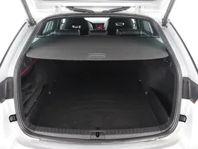Skoda Octavia Combi 2.0 TDI RS | Thumbnail 25 von 29