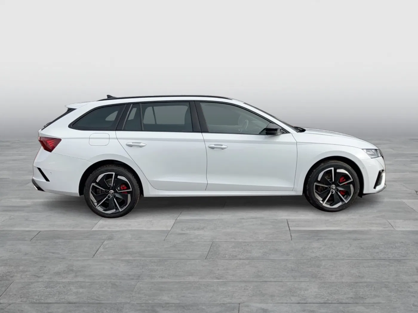 Skoda Octavia Combi 1.4 TSI RS iV | Bild 6 von 25