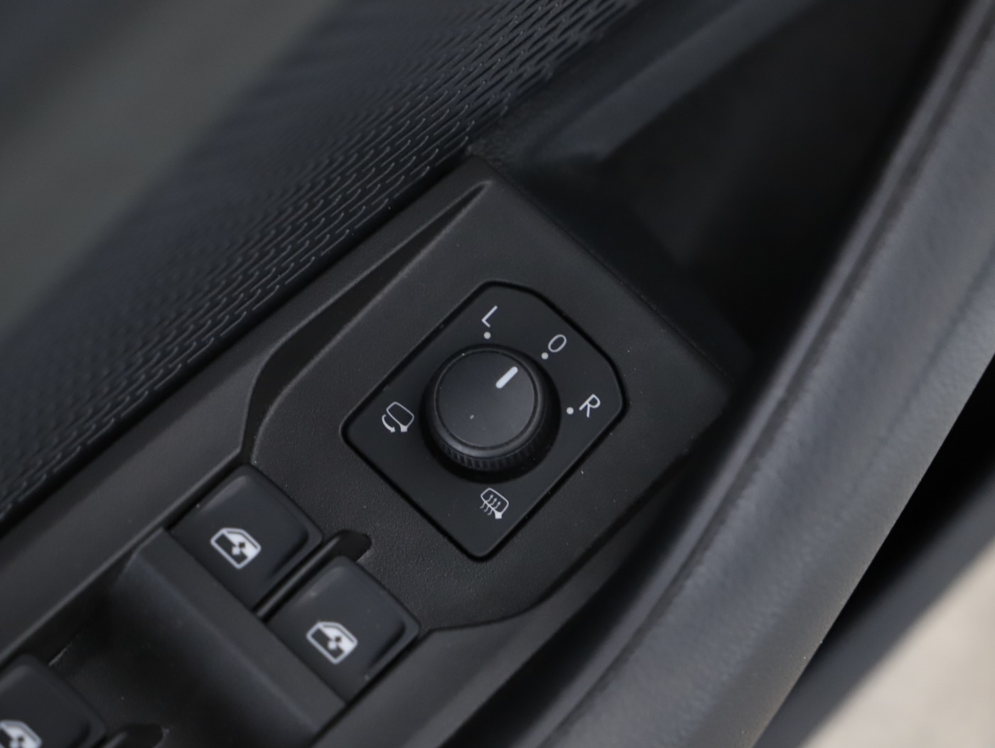 Skoda Octavia Combi 1.4 TSI RS iV | Bild 12 von 21