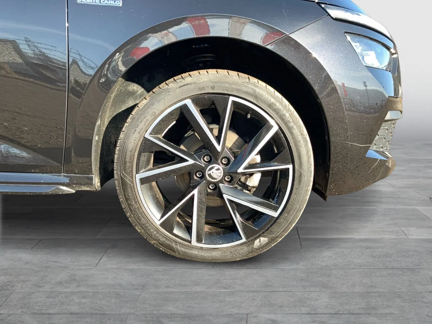 Skoda Kamiq 1.0 TSI Monte Carlo | Bild 8 von 27