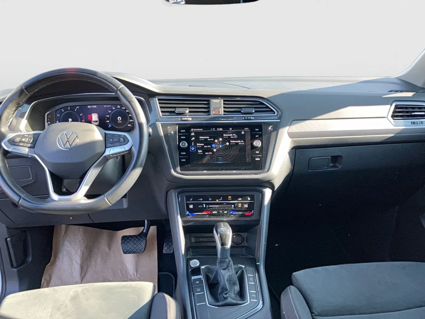 VW Tiguan Allspace 1.5 TSI ACT Life | Bild 11 von 24