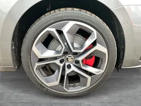 Skoda Octavia Combi 1.4 TSI RS iV | Thumbnail 8 von 28