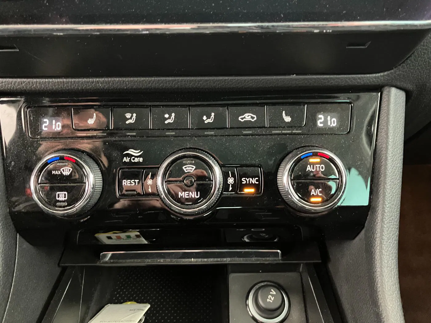 Skoda Superb 2.0 TDI Amb. DSG | Bild 13 von 26