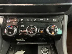 Skoda Superb 2.0 TDI Amb. DSG | Thumbnail 13 von 26