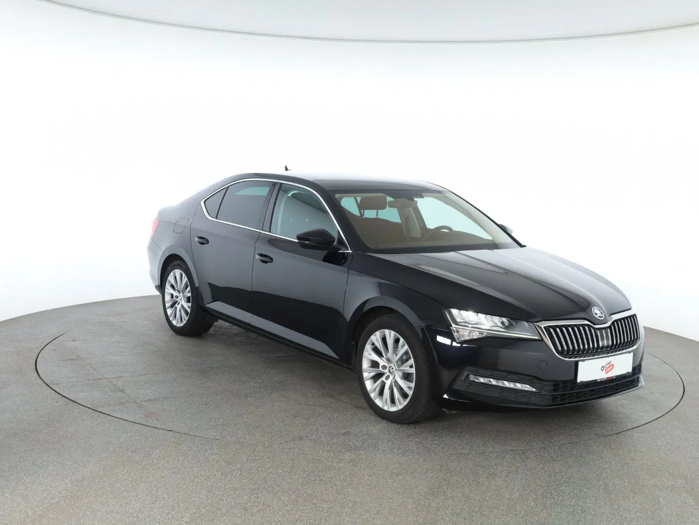 Skoda Superb 2.0 TDI Amb. DSG | Bild 23 von 26