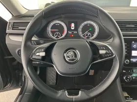 Skoda Superb 2.0 TDI Amb. DSG | Thumbnail 8 von 26