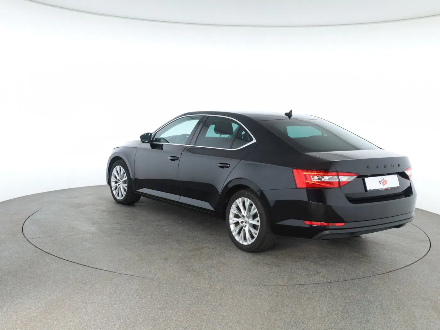 Skoda Superb 2.0 TDI Amb. DSG | Bild 26 von 26
