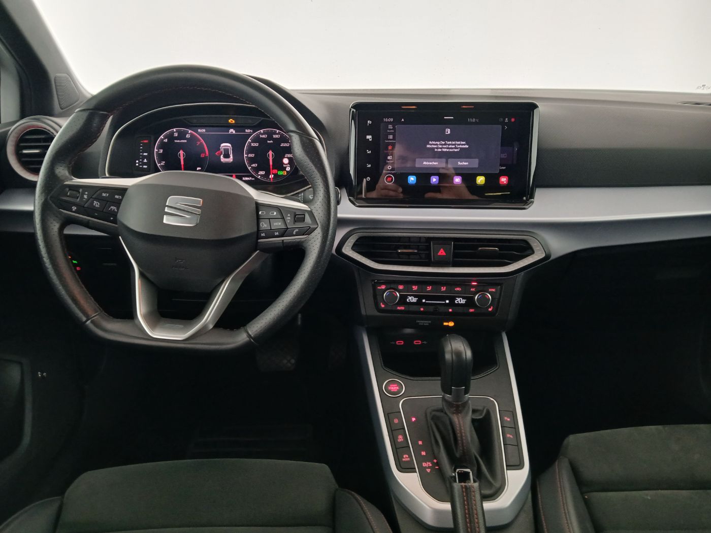 Seat Arona 1.5TSI FR DSG | Bild 15 von 26