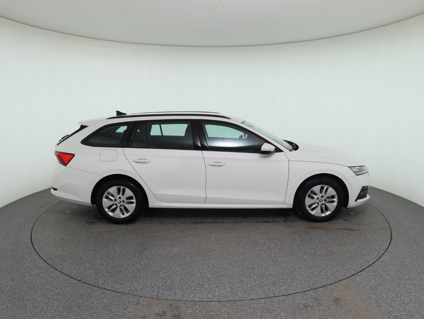 Skoda Octavia Combi 1.0 TSI Ambition | Bild 5 von 28