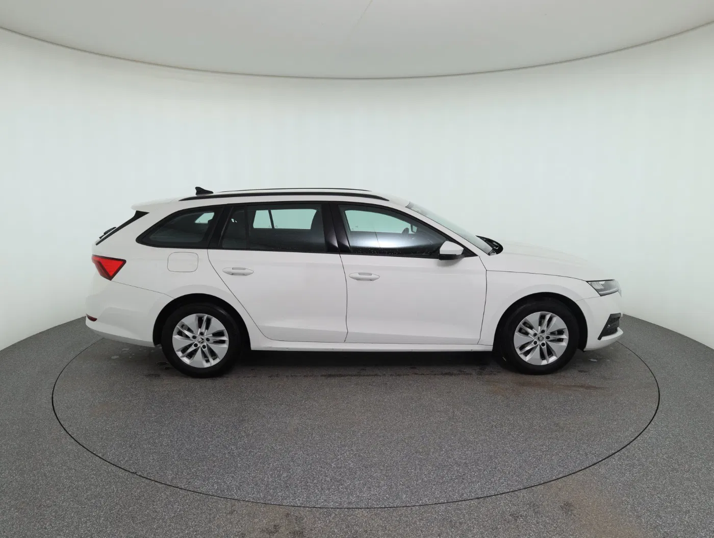 Skoda Octavia Combi 1.0 TSI Ambition | Bild 5 von 28