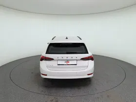 Skoda Octavia Combi 1.0 TSI Ambition | Thumbnail 7 von 28