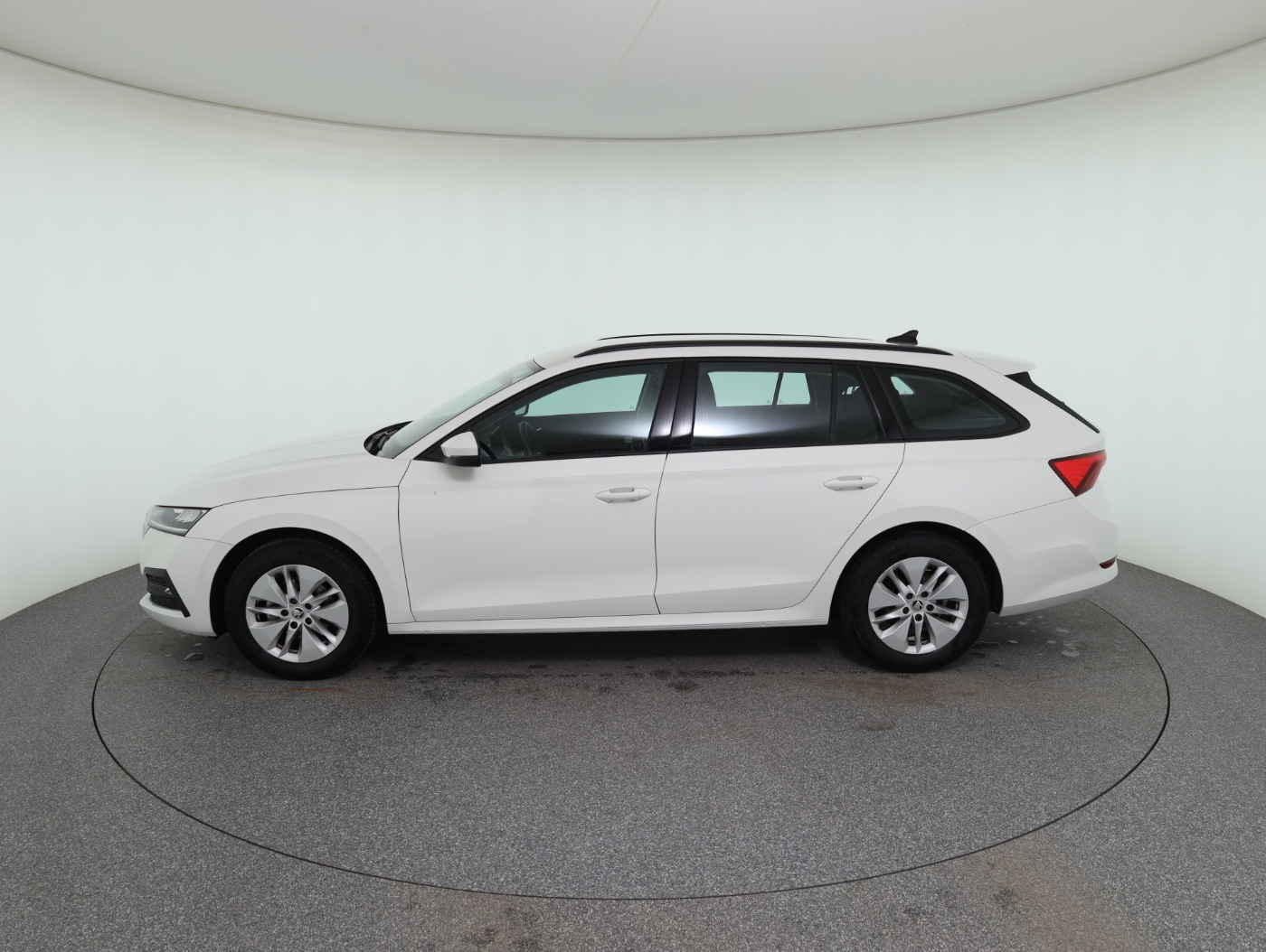Skoda Octavia Combi 1.0 TSI Ambition | Bild 9 von 28