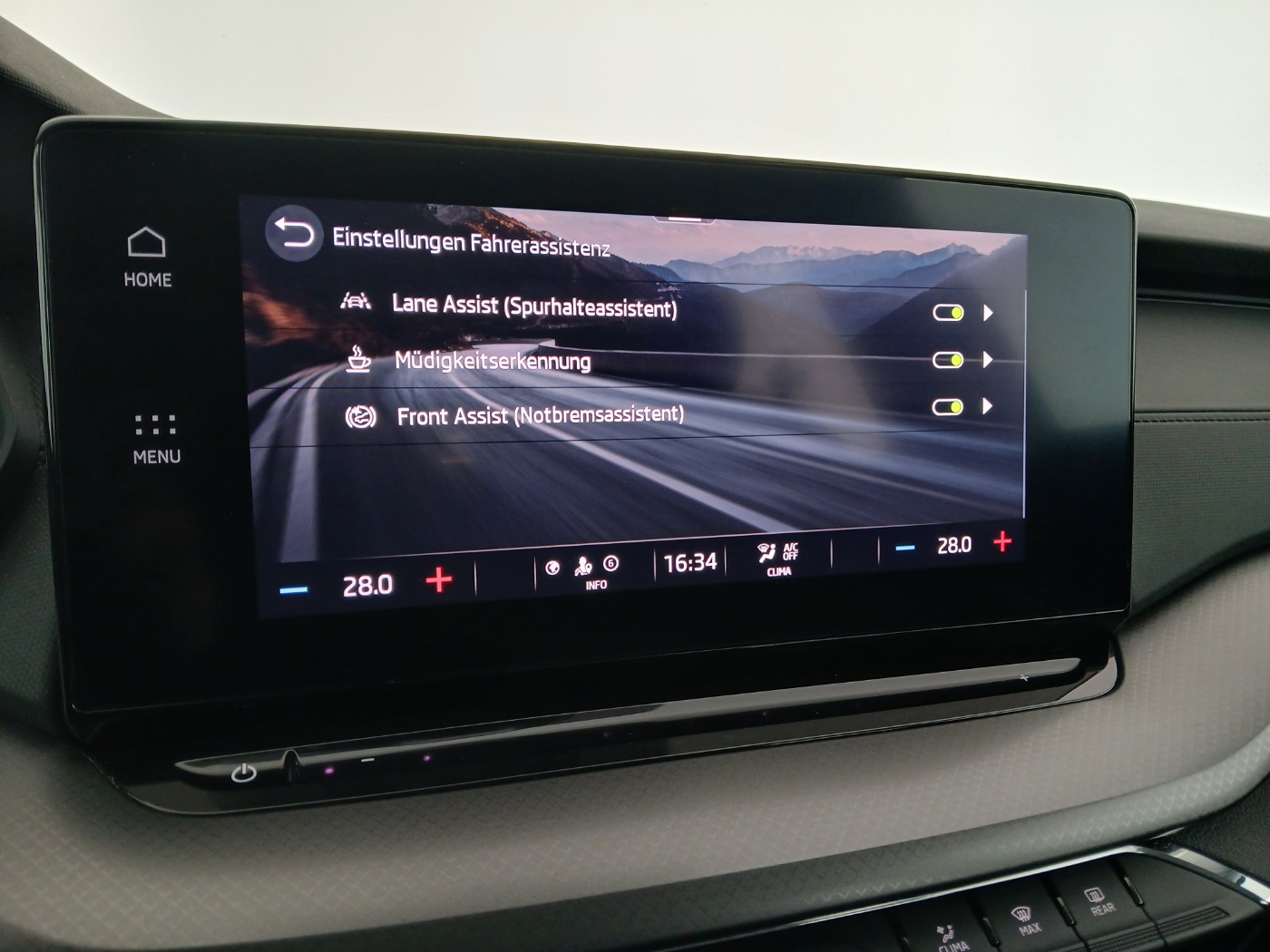 Skoda Octavia Combi 1.0 TSI Ambition | Bild 22 von 28