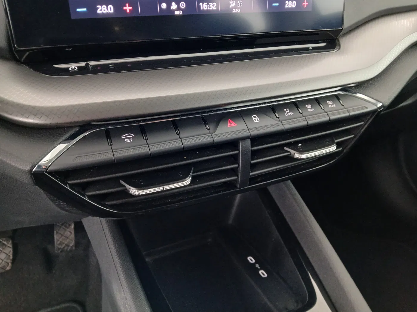 Skoda Octavia Combi 1.0 TSI Ambition | Bild 25 von 28