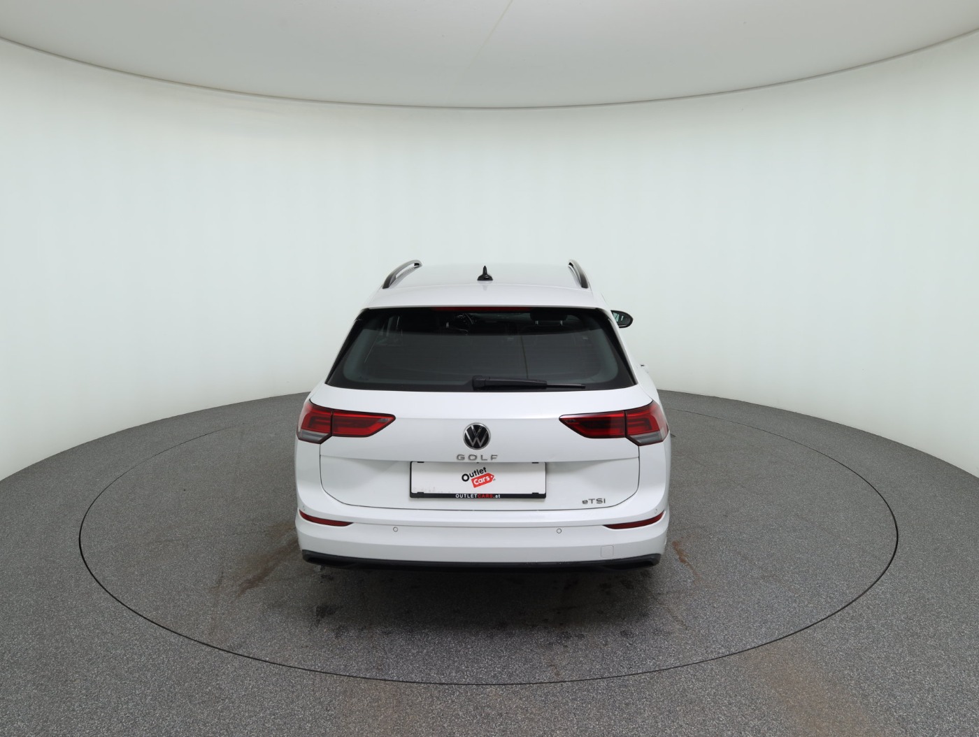 VW Golf VIII Variant 1.0 eTSI Life | Bild 7 von 26