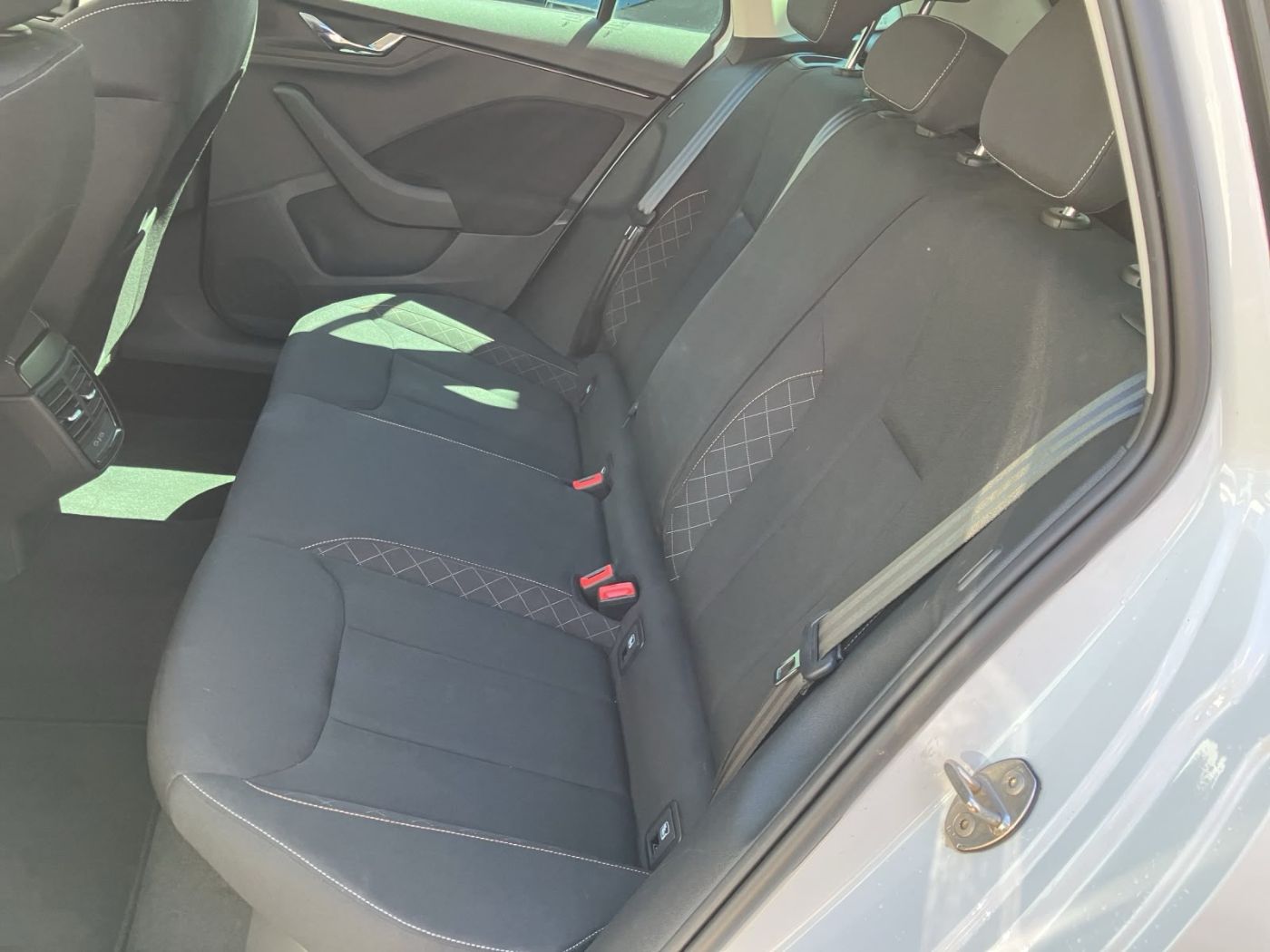 Skoda Kamiq 1.6 TDI Ambition | Bild 10 von 16