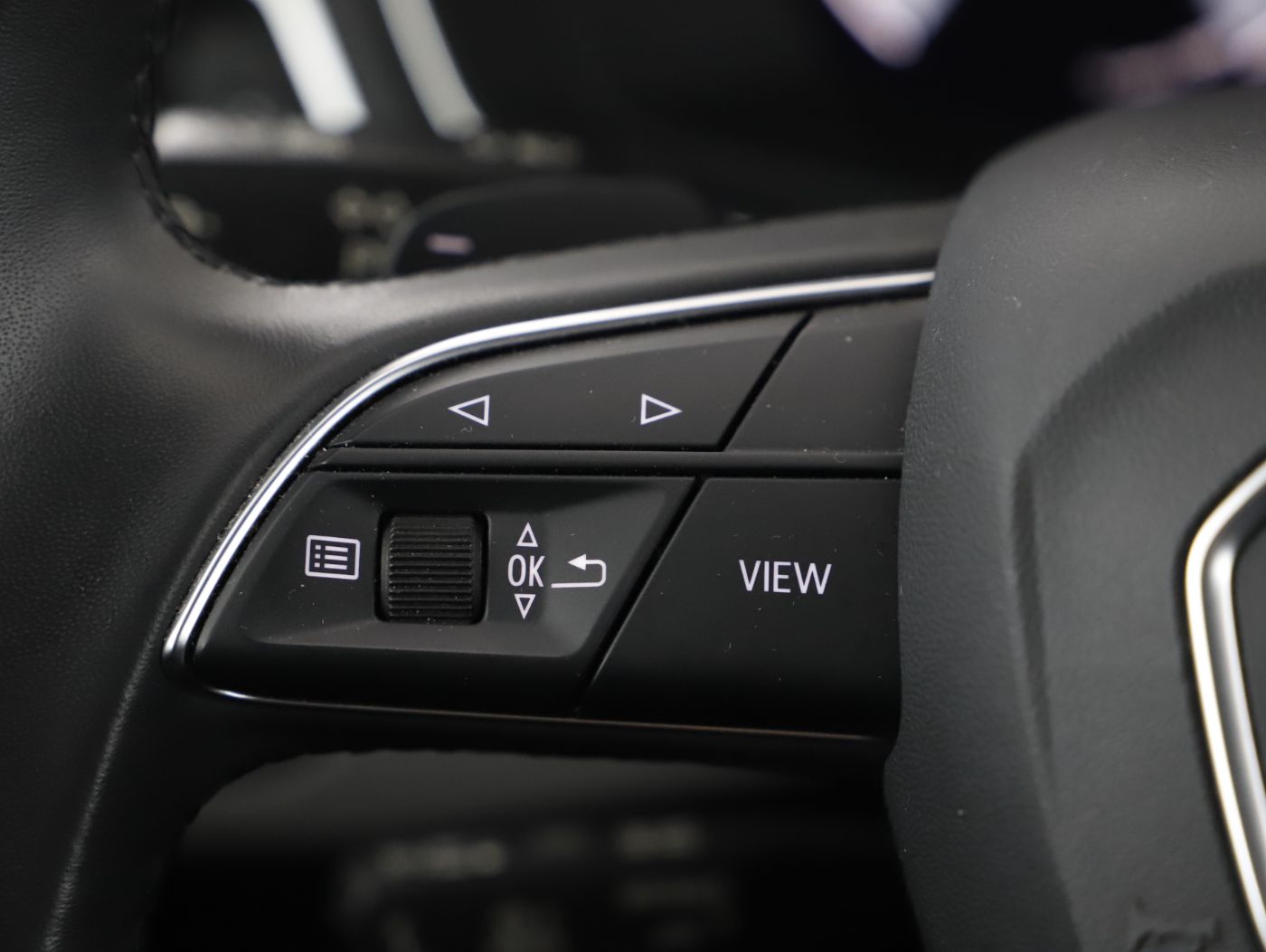 Audi A4 Avant TDI S-Line Aut | Bild 15 von 26