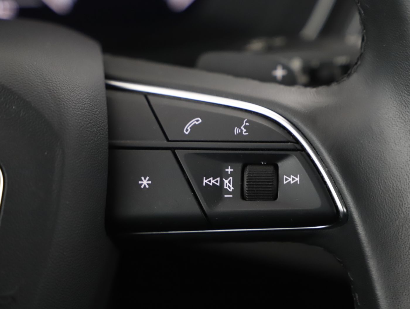 Audi A4 Avant TDI S-Line Aut | Bild 16 von 26