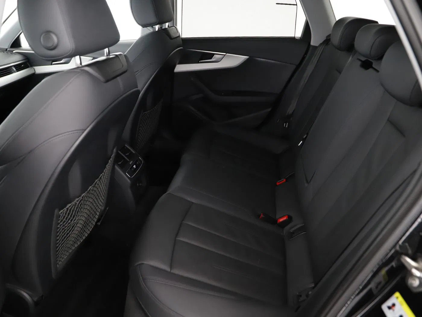 Audi A4 Avant TDI S-Line Aut | Bild 12 von 26