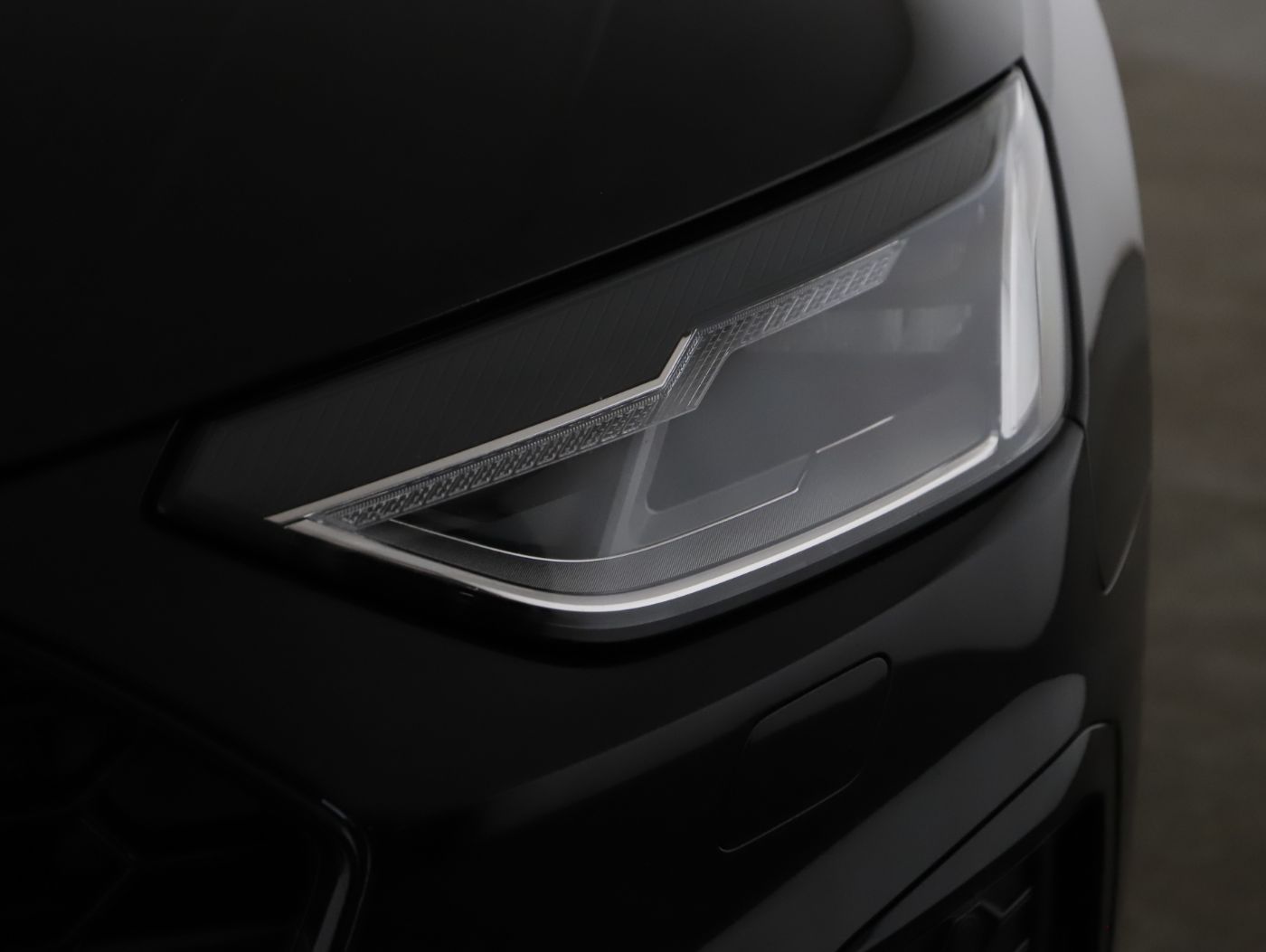 Audi A4 Avant TDI S-Line Aut | Bild 26 von 26