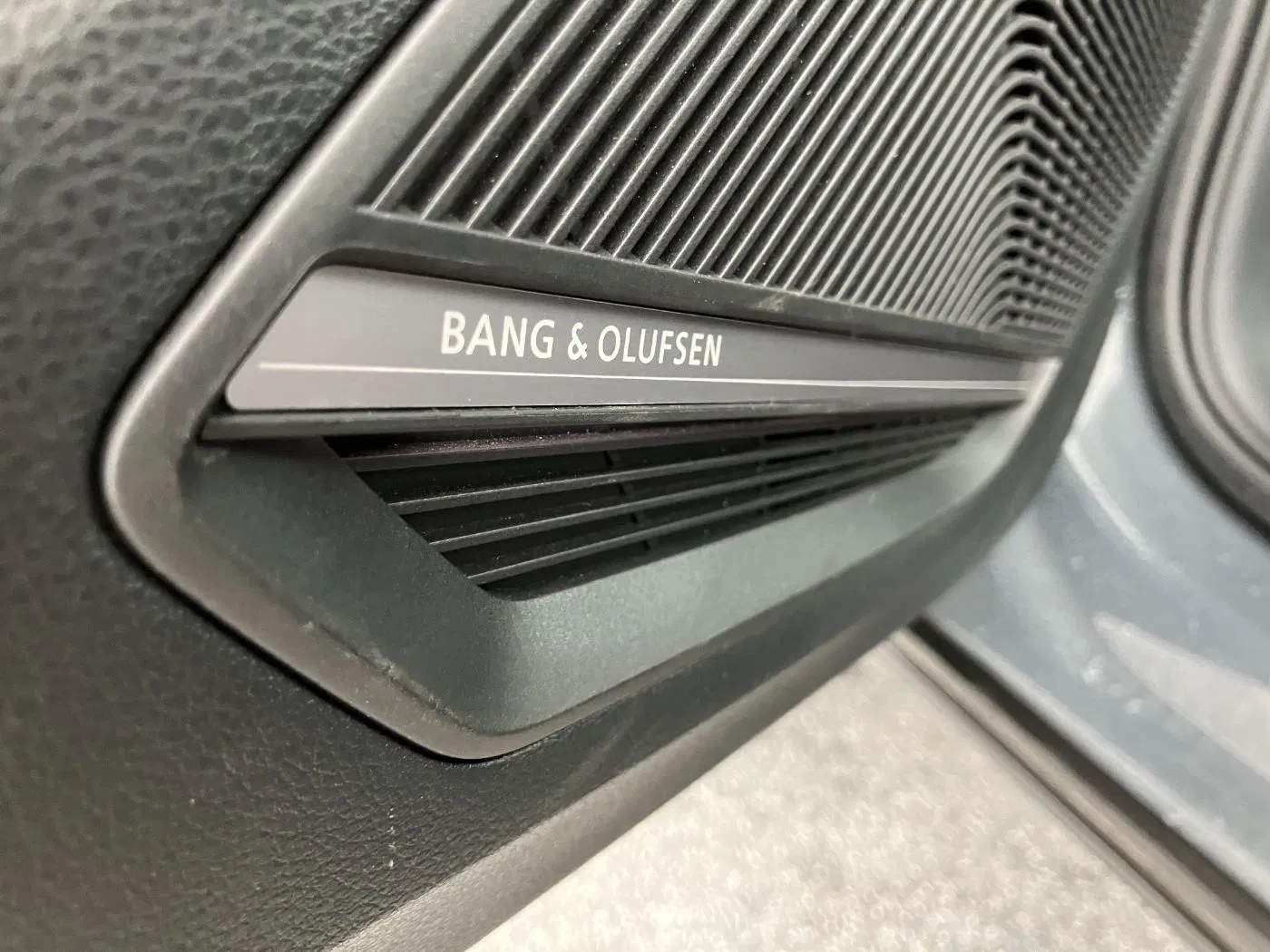 Audi Q2 30 TDI design Aut. | Bild 6 von 28